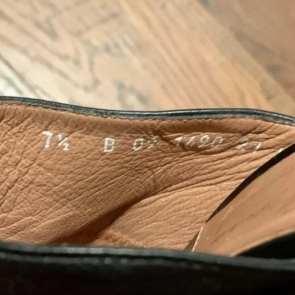 𝅺ROBERT CLERGERIE PARIS black leather platform mules. Made in France. Size 7.5B - Picture 4 of 6